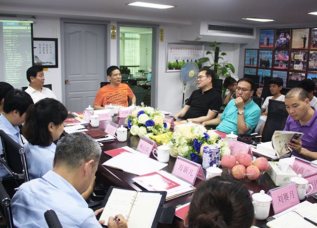 中国电影集团和人民日报文化传媒公司等单位领导参观考察启润影视