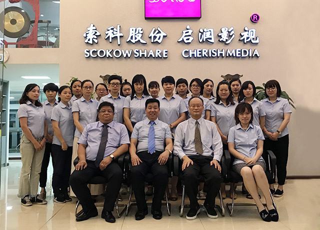 美国好莱坞电影与音乐学院董事和川先生访问宁波启润影视