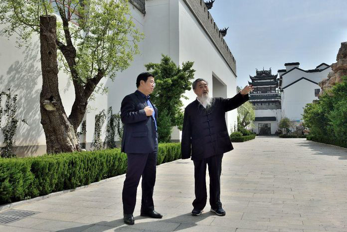 启润影视董事长李启涵在山东德州参观考察