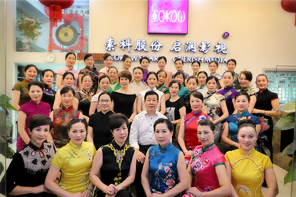 启润扬艺影视艺术团开学典礼