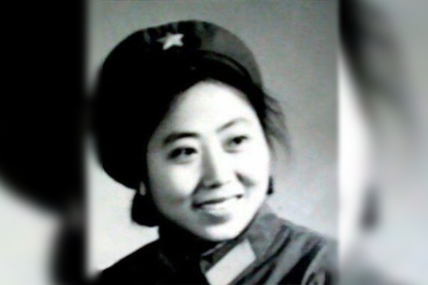 大型画册《军旗》为建党百年献礼 人物之一张军