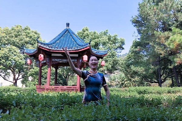 《好收成》启润影视宋美丽老师倾情演唱