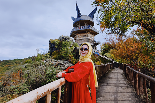 电影《穿旗袍的女人》走进喀纳斯湖